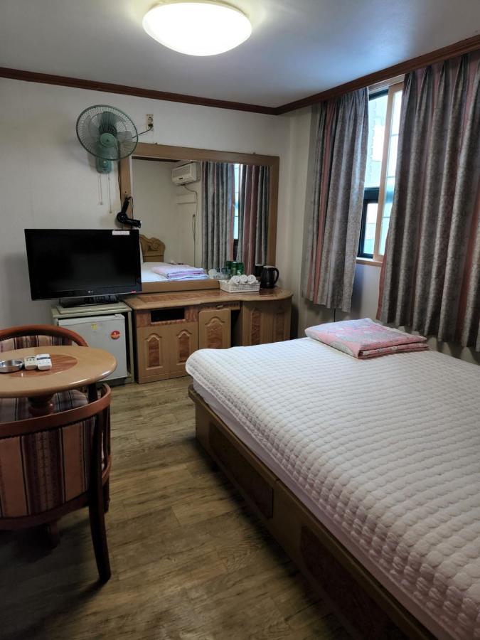 Daeho Motel Пусан Экстерьер фото